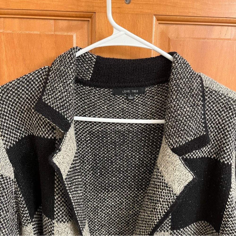 Flannel Pattern Cardigan - Picture 3 of 6